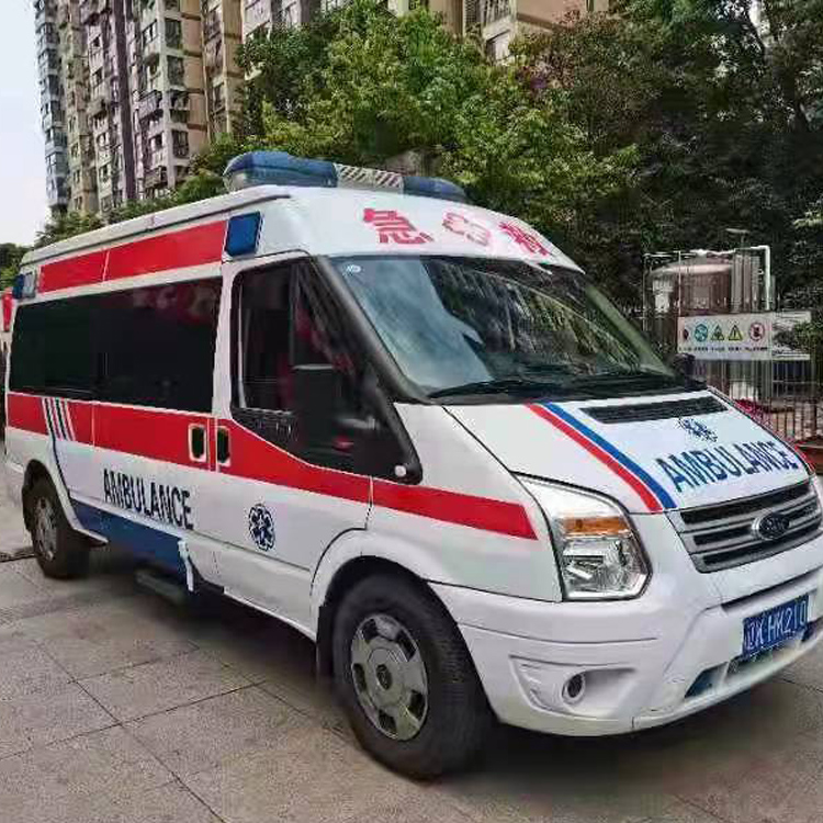 台儿庄长途救护车护送病人返乡